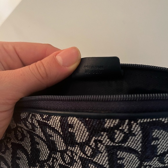 Dior Monogram Makeup Bag - Picture 4 of 5
